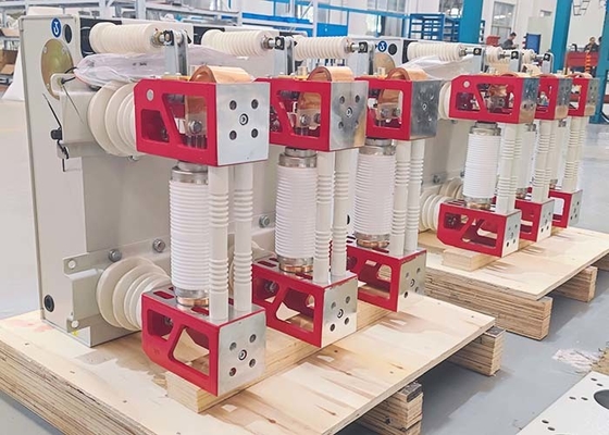 50KA हाई वोल्टेज वैक्यूम सर्किट ब्रेकर थ्री फेज AC 50HZ 12KV 4000A तक