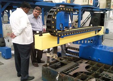 कैंटिलीवर सीएनसी स्टील कटिंग मशीन थर्माडेन ऑटो कट 200 प्लाज्मा स्रोत